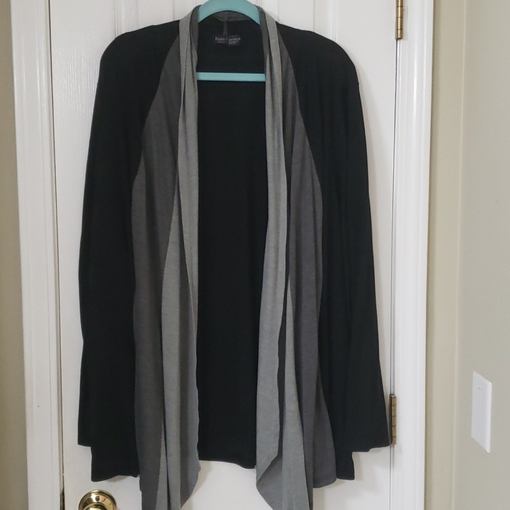 Long sleeved cardigan